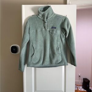 Patagonia Light Green Fleece Pullover
